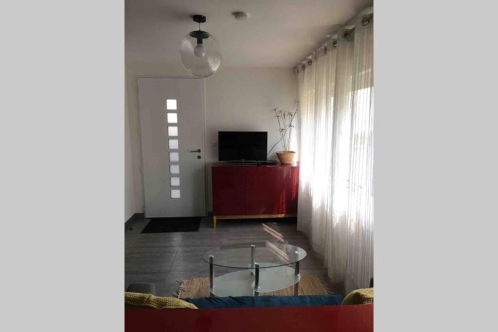 Bel Appartement En Rez De Jardin, 10Min Centre Et 300M Quais De Seine Wifi Rouen Esterno foto