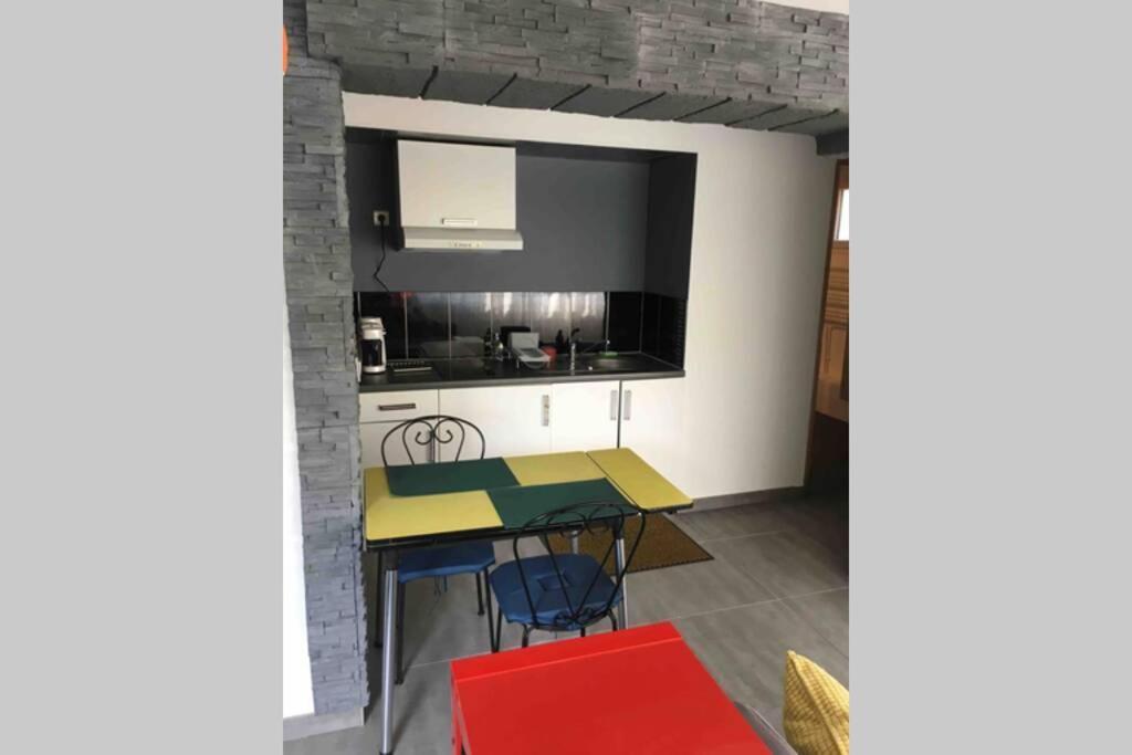 Bel Appartement En Rez De Jardin, 10Min Centre Et 300M Quais De Seine Wifi Rouen Esterno foto
